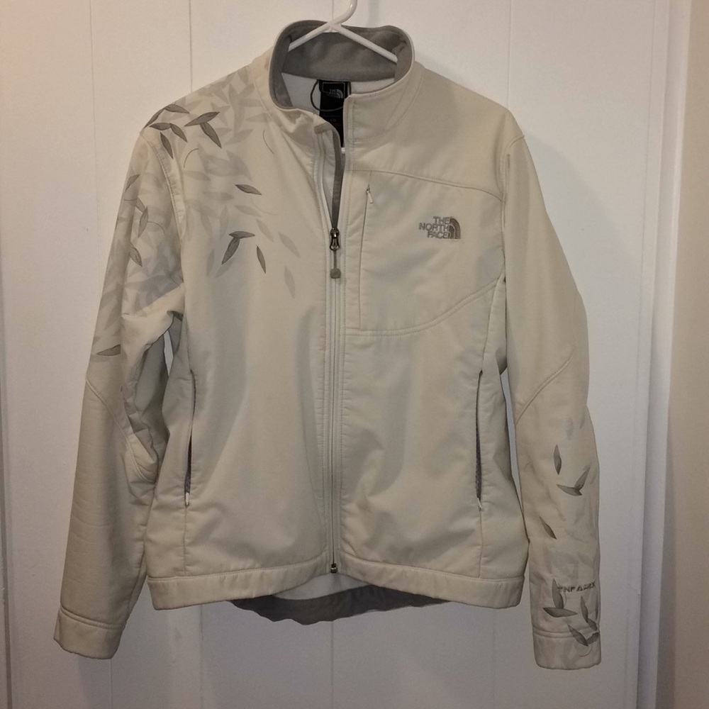 The North Face Women’s Jacket TNF APEX Size Large